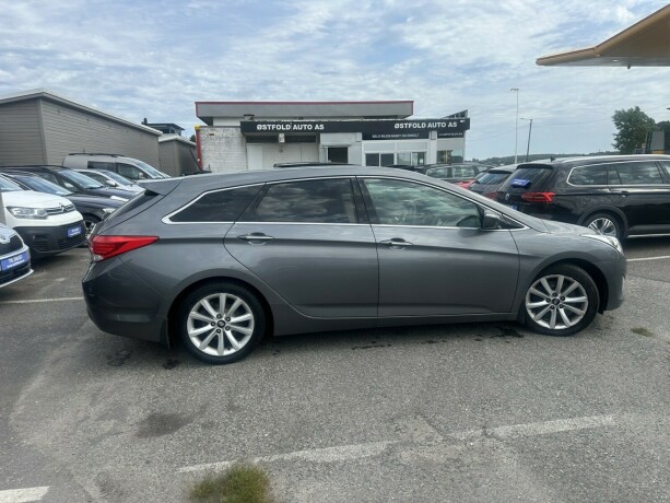 hyundai-i40-diesel-2012-big-3