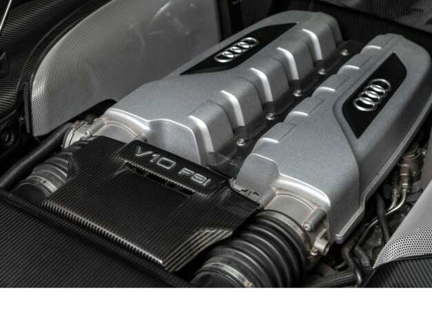 audi-r8-bensin-2012-big-33