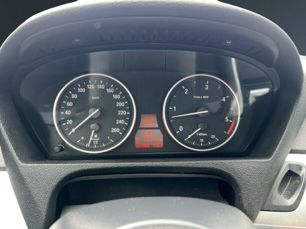 bmw-x5-diesel-2010-big-35