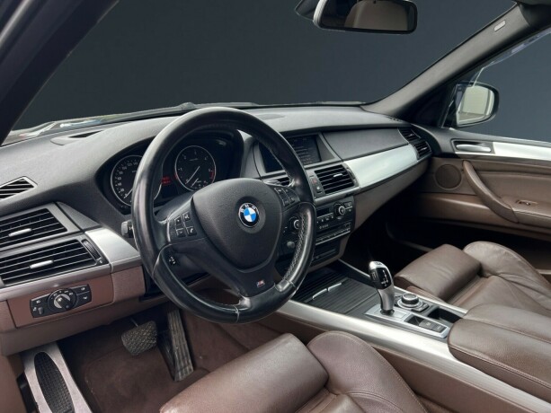 bmw-x5-diesel-2010-big-9