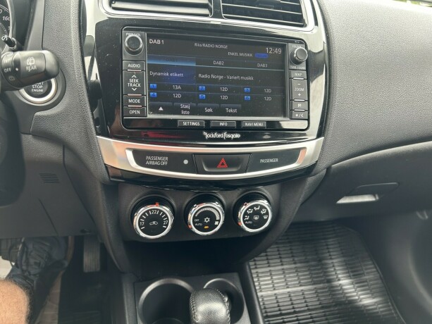 mitsubishi-asx-diesel-2014-big-21