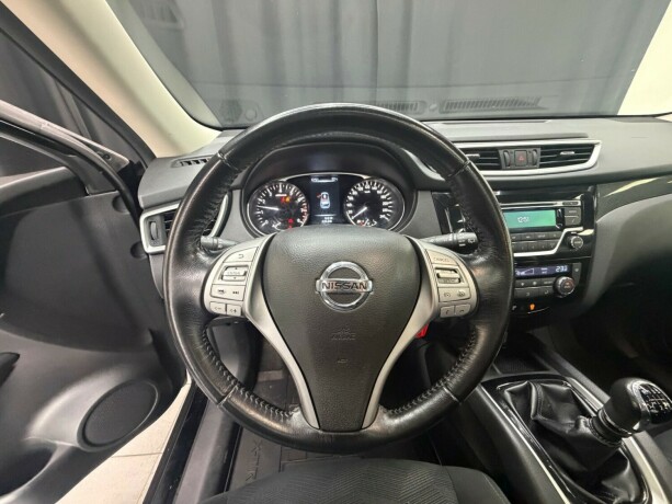 nissan-x-trail-bensin-2016-big-16