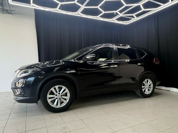 nissan-x-trail-bensin-2016-big-4