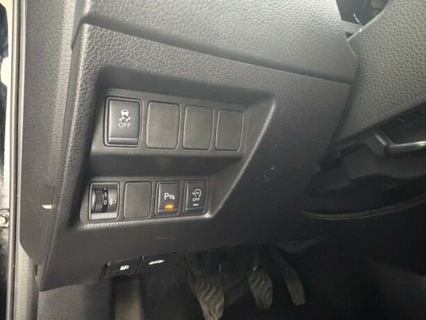 nissan-x-trail-bensin-2016-big-20