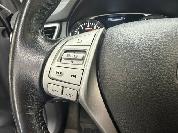 nissan-x-trail-bensin-2016-big-21