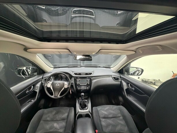 nissan-x-trail-bensin-2016-big-24