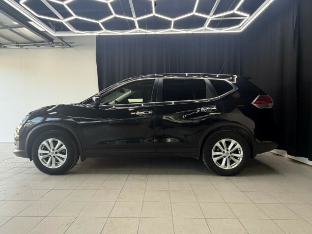 nissan-x-trail-bensin-2016-big-5