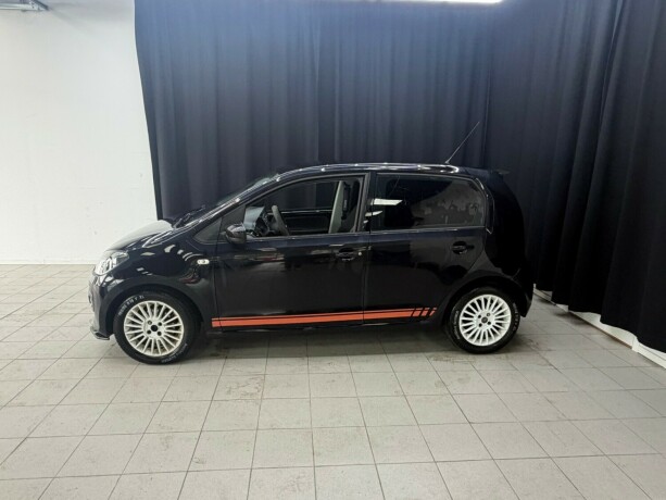 volkswagen-up-bensin-2012-big-3