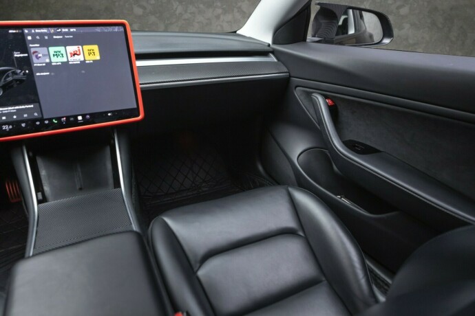 tesla-model-3-elektrisitet-2019-big-25