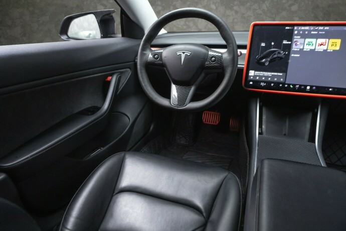 tesla-model-3-elektrisitet-2019-big-24