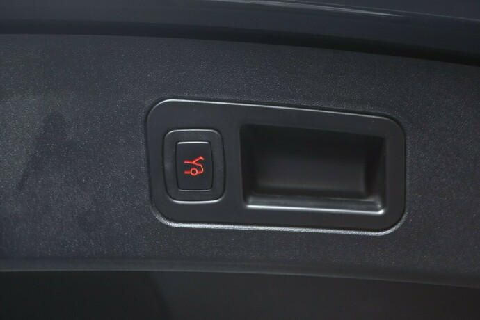 tesla-model-s-elektrisitet-2017-big-30