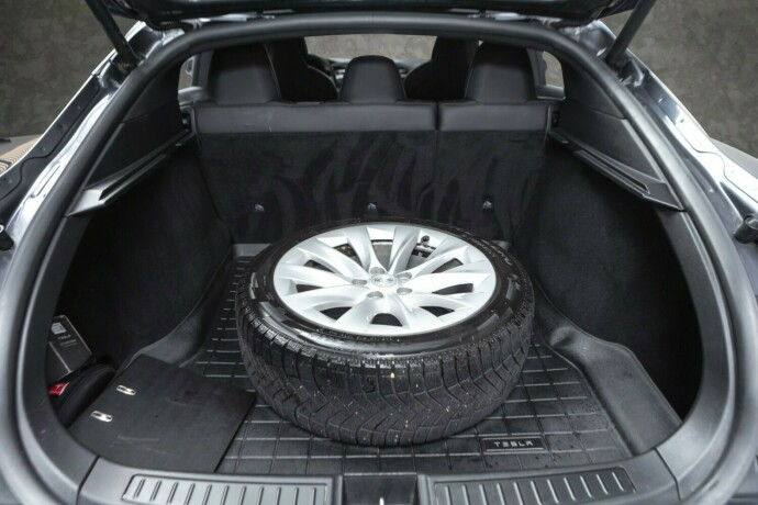 tesla-model-s-elektrisitet-2017-big-29