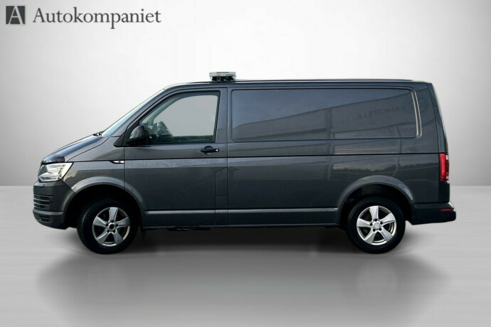 volkswagen-transporter-diesel-2018-big-3
