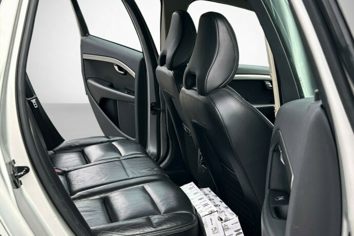 volvo-xc-70-diesel-2008-big-13