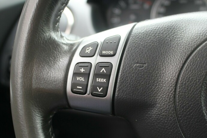 suzuki-swift-bensin-2010-big-9