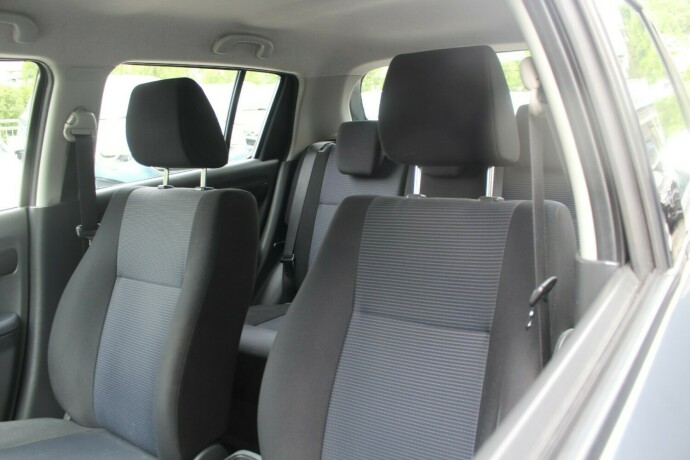 suzuki-swift-bensin-2010-big-5