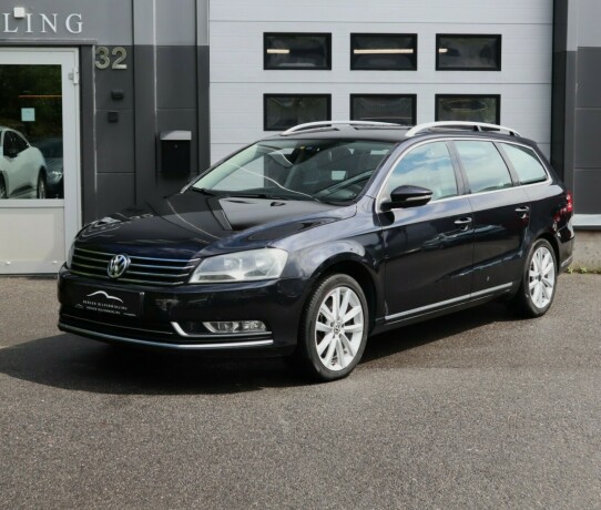 volkswagen-passat-diesel-2012-big-0