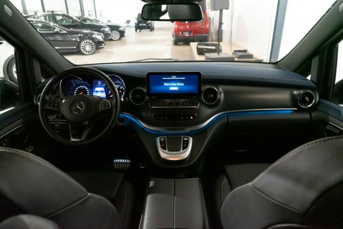 mercedes-benz-eqv300-elektrisitet-2022-big-5