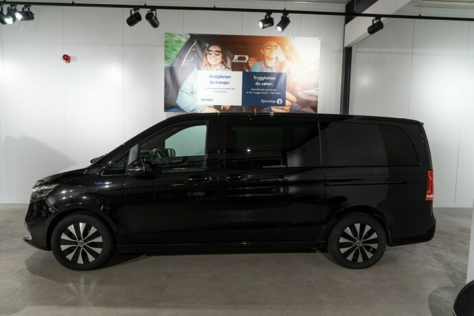 mercedes-benz-eqv300-elektrisitet-2022-big-24