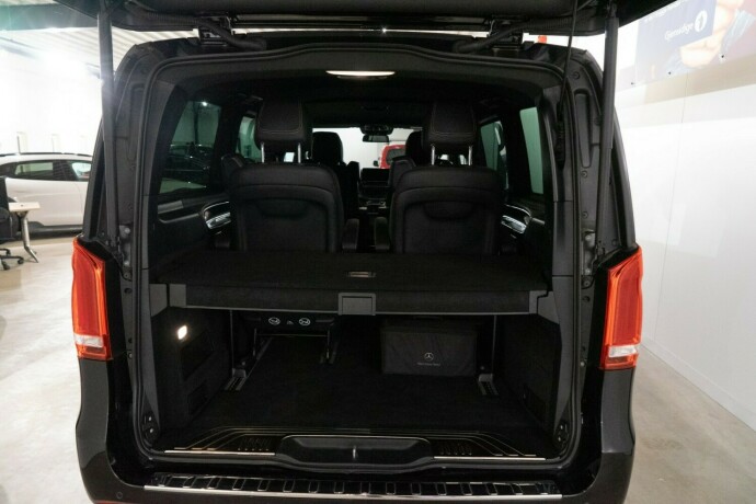 mercedes-benz-eqv300-elektrisitet-2022-big-21