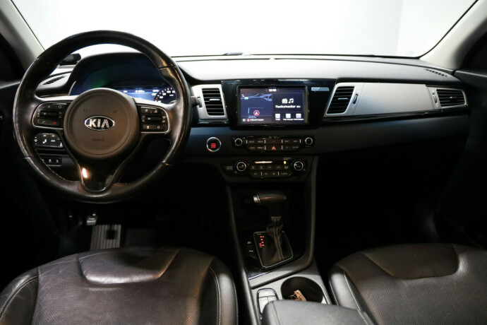 kia-niro-elektrisitetbensin-2017-big-7