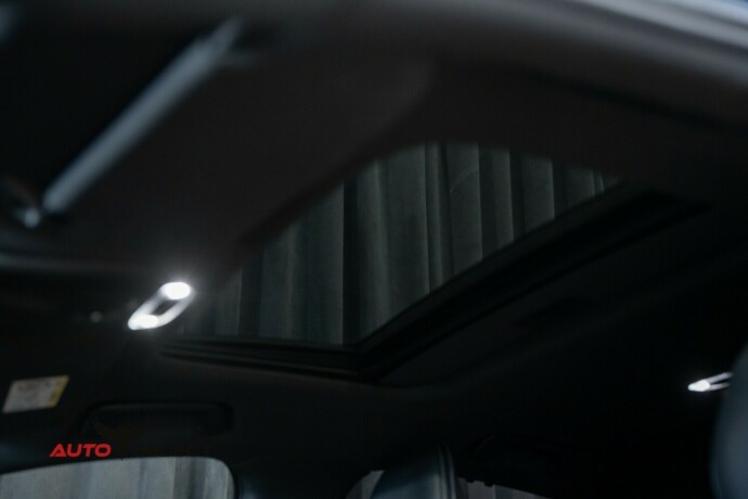 volvo-s90-elektrisitetbensin-2018-big-28