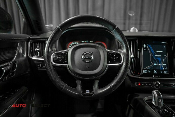 volvo-s90-elektrisitetbensin-2018-big-30
