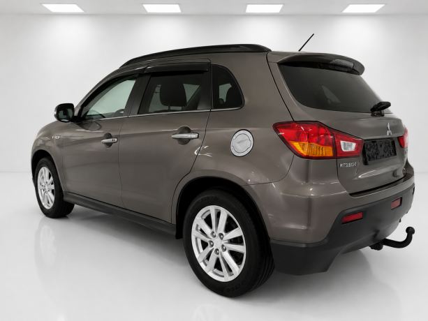 mitsubishi-asx-diesel-2011-big-2