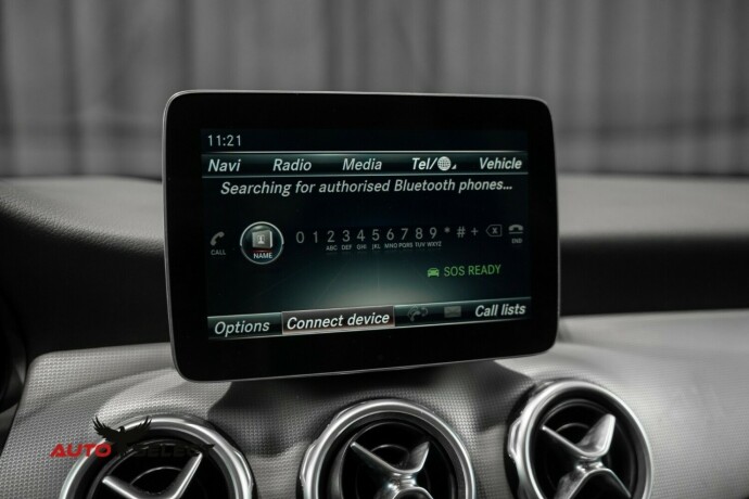 mercedes-benz-gla-bensin-2017-big-44
