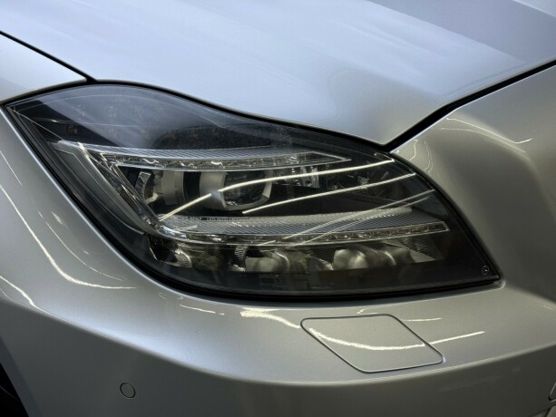 mercedes-benz-cls63-bensin-2011-big-4