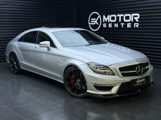 mercedes-benz-cls63-bensin-2011-big-0