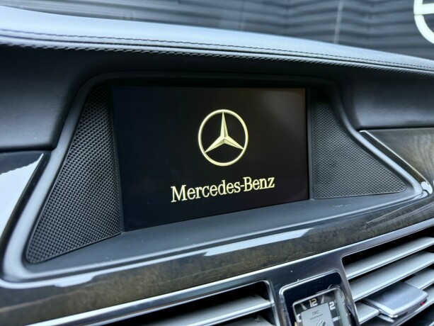 mercedes-benz-cls63-bensin-2011-big-29
