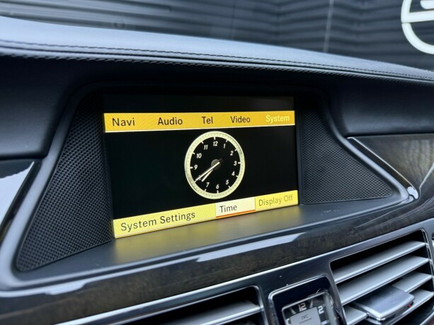 mercedes-benz-cls63-bensin-2011-big-30