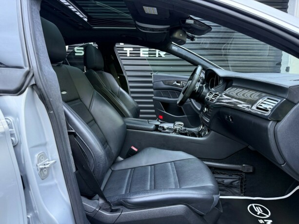 mercedes-benz-cls63-bensin-2011-big-44