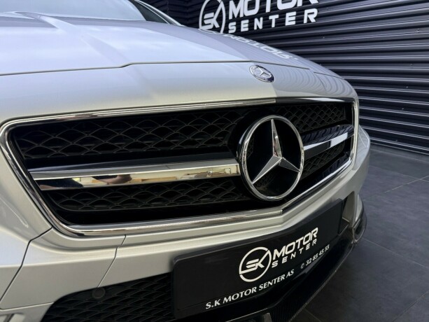 mercedes-benz-cls63-bensin-2011-big-6