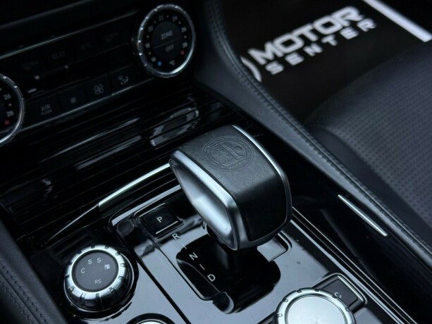 mercedes-benz-cls63-bensin-2011-big-39