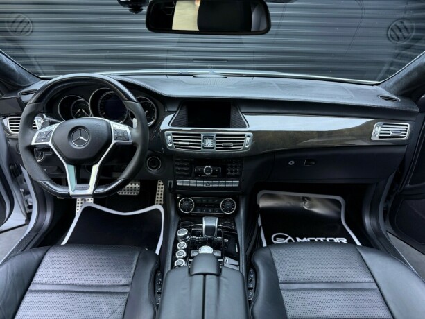 mercedes-benz-cls63-bensin-2011-big-21