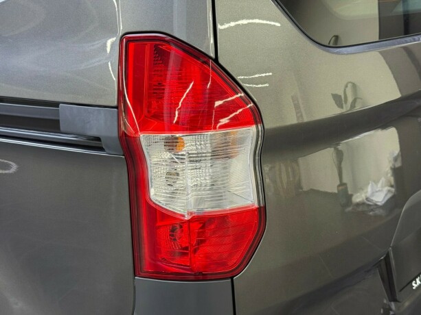 ford-transit-courier-diesel-2019-big-6