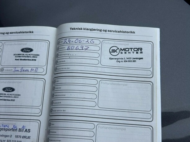 ford-transit-courier-diesel-2019-big-29