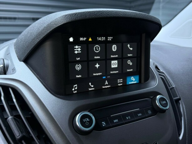 ford-transit-courier-diesel-2019-big-13