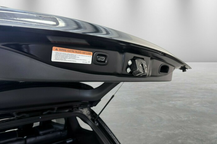 mitsubishi-outlander-elektrisitetbensin-2020-big-11