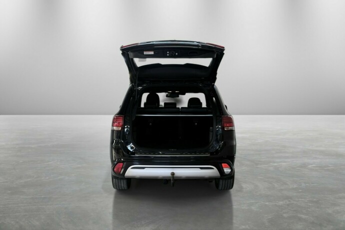 mitsubishi-outlander-elektrisitetbensin-2020-big-9