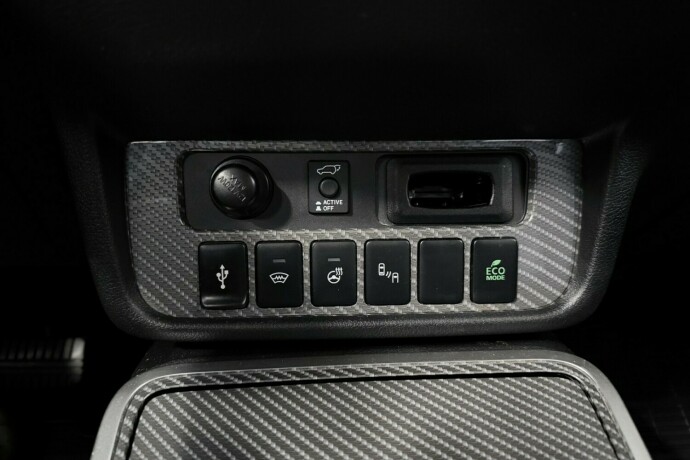 mitsubishi-outlander-elektrisitetbensin-2020-big-34
