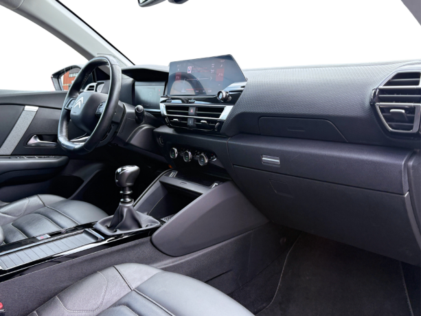 citroen-c4-bensin-2021-big-6