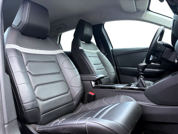 citroen-c4-bensin-2021-big-5