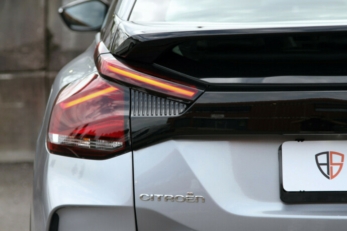 citroen-c4-bensin-2021-big-26