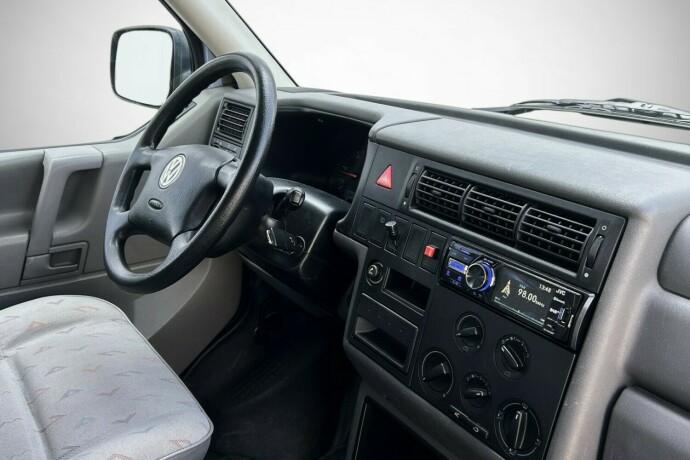 volkswagen-transporter-diesel-2003-big-11