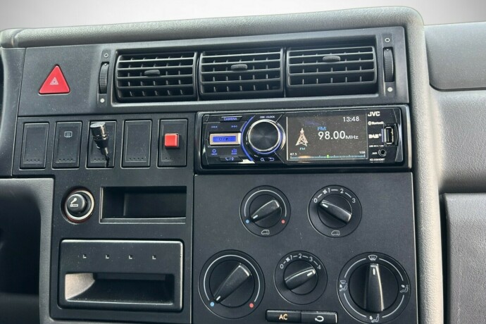volkswagen-transporter-diesel-2003-big-13
