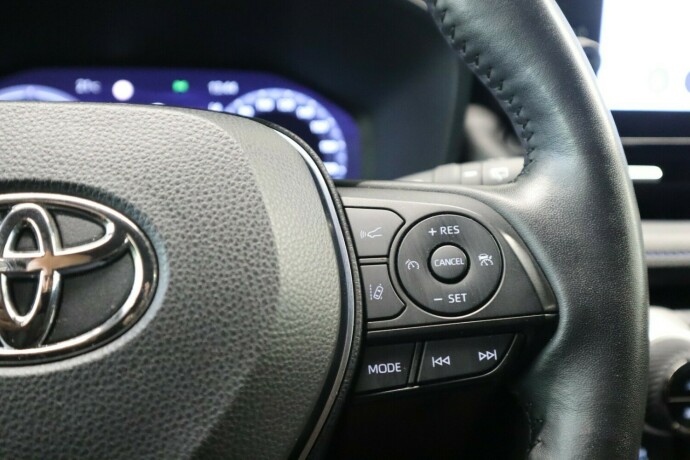 toyota-rav4-elektrisitetbensin-2024-big-22