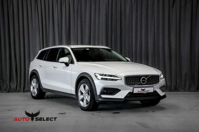 volvo-v60-cross-country-diesel-2020-big-3